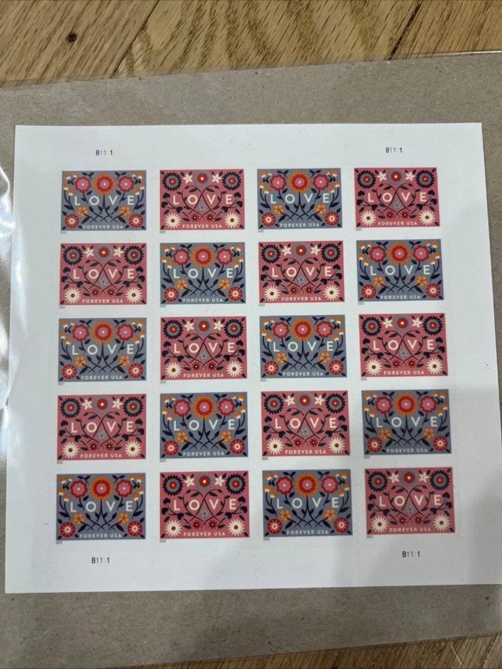 6000 Forever Love Series Mint Forever Stamps 2022